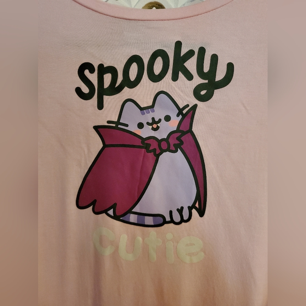 NWT Pusheen Unique Vintage Collaboration Spooky Cutie T-shirt Large 10/12 - Picture 8 of 12